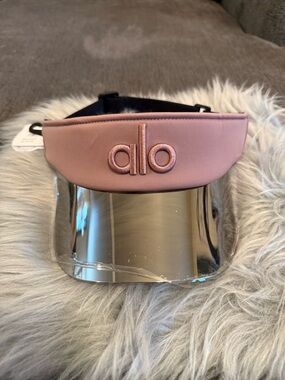 Alo Airlift Solar Visor Smoky Quartz